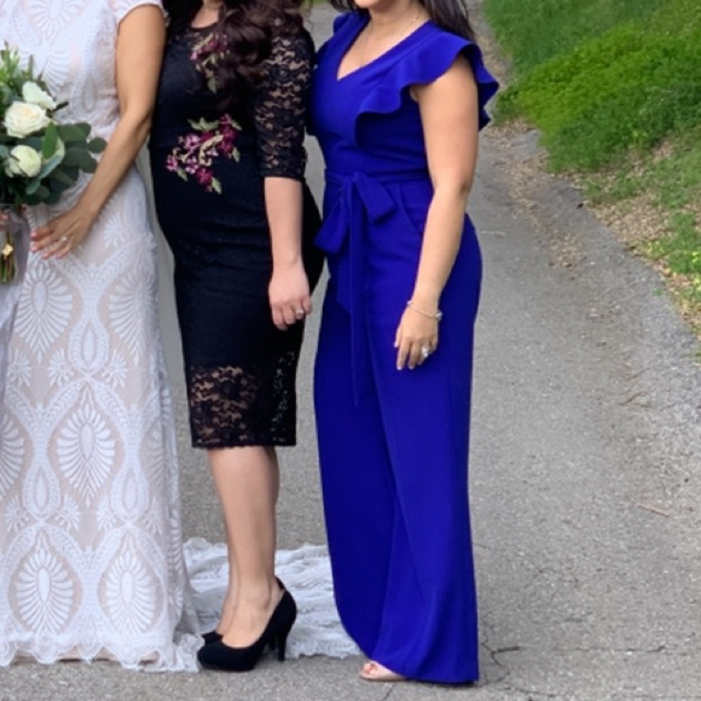 TAHARI pant suit